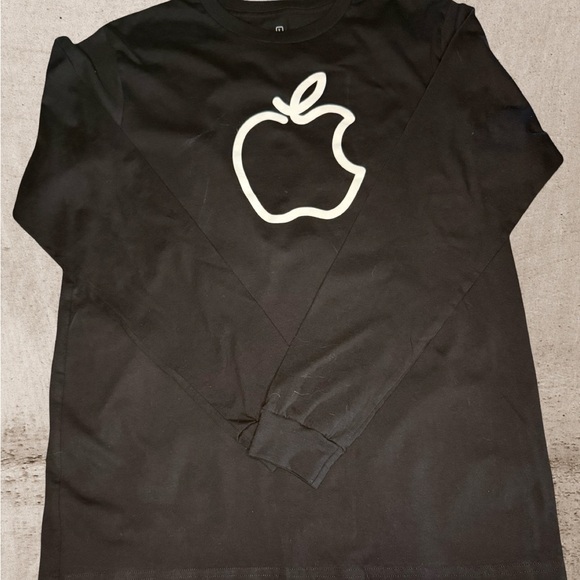 Apple Michigan Avenue New Store Opening T-Shirt Brand New - Picture 2 of 3